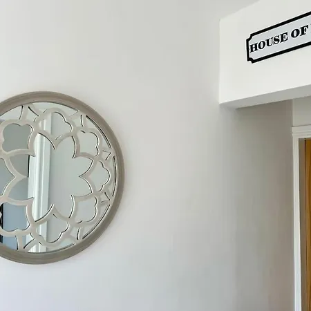 Walkers Row 기스버러