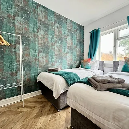 Walkers Row Apartment